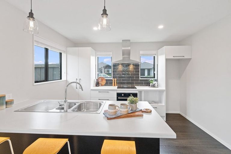 Photo of property in 32 Philippa Drive, Rolleston, 7615