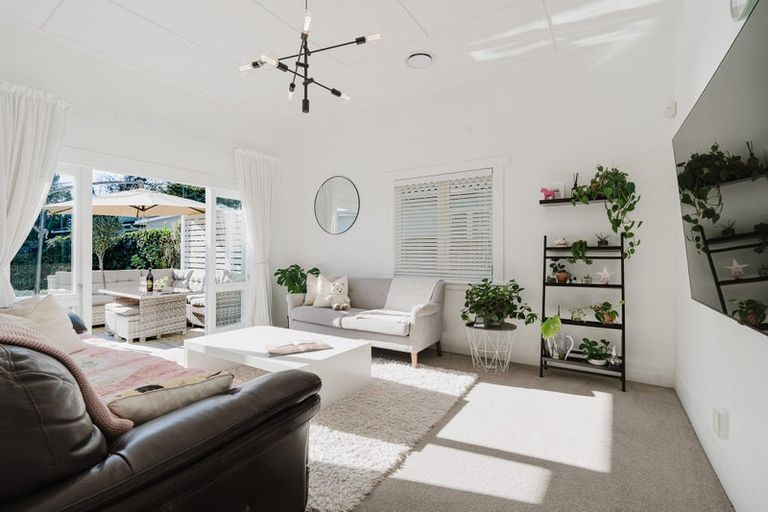 Photo of property in 49 Boundary Road, Claudelands, Hamilton, 3214