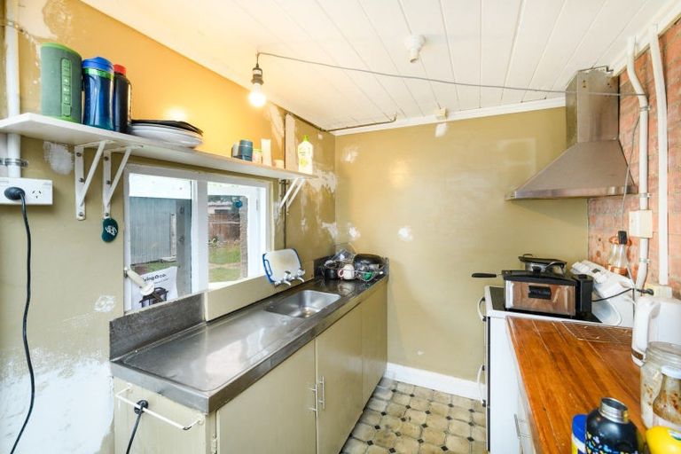 Photo of property in 149b Church Street, West End, Palmerston North, 4412