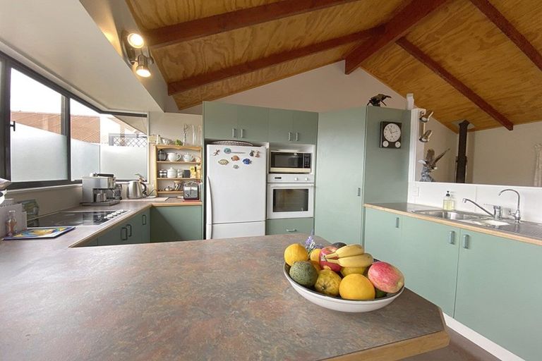 Photo of property in 152 Mayfair Avenue, Whangamata, 3620