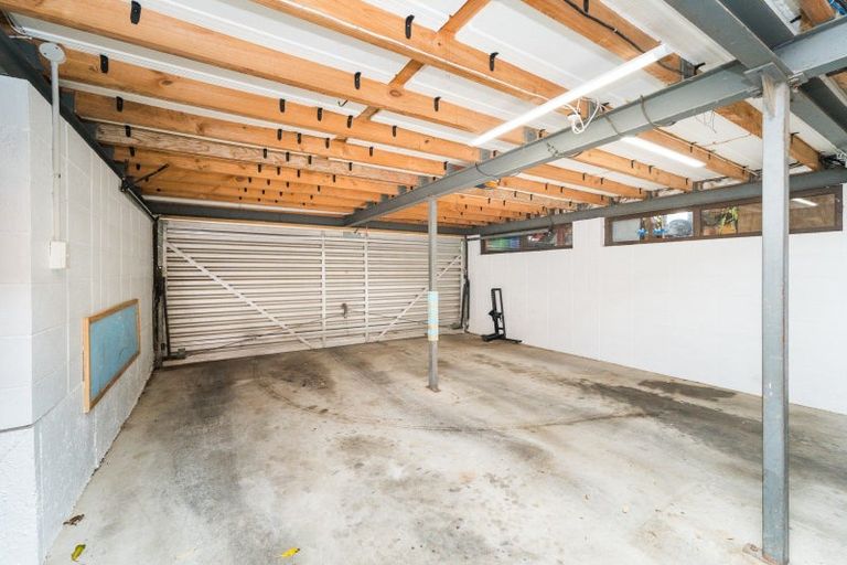 Photo of property in 50 Pitama Road, Awapuni, Palmerston North, 4412