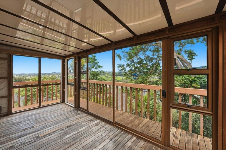 Photo of property in 272 Sturges Road, Henderson, Auckland, 0612