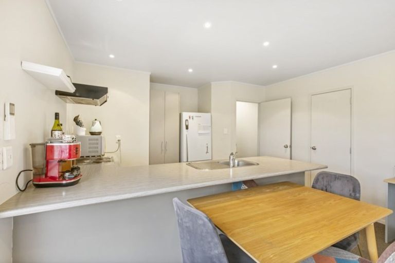 Photo of property in 77b Helvetia Road, Pukekohe, 2120