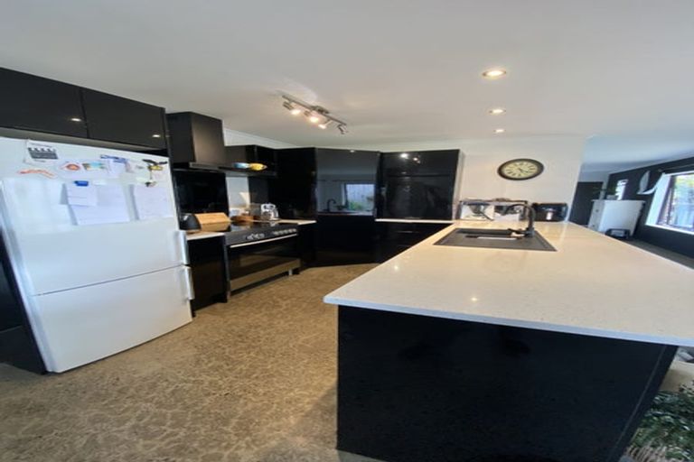 Photo of property in 5b Armitage Place, Tuakau, 2121