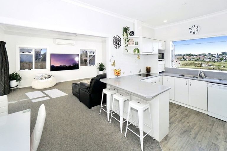 Photo of property in 40 Oxford Street, Te Puke, 3119