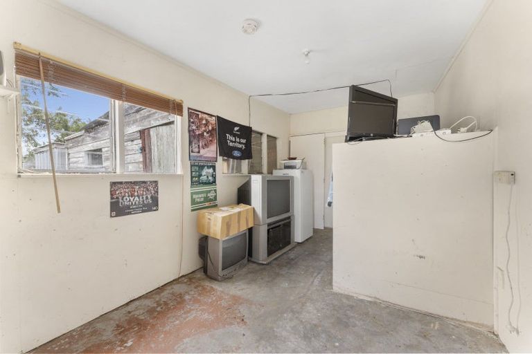 Photo of property in 25 Manchester Street, Takaro, Palmerston North, 4412
