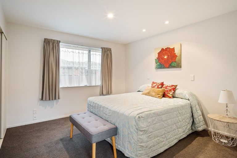 Photo of property in 22 Clinton Lane, Woolston, Christchurch, 8062