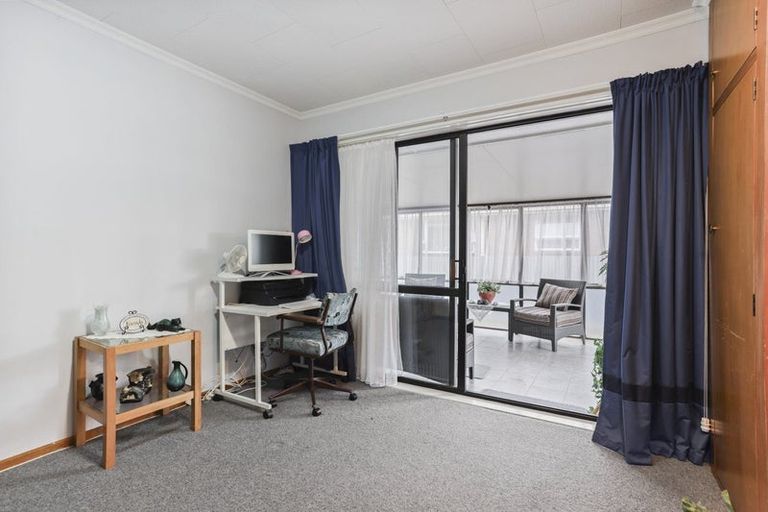Photo of property in 237 Burwood Road, Burwood, Christchurch, 8083