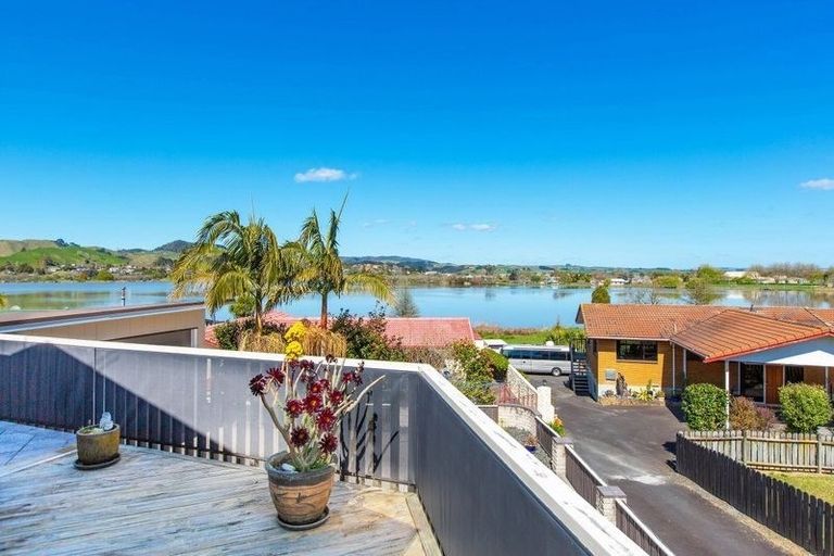 Photo of property in 22 Lakeview Terrace, Huntly, 3700