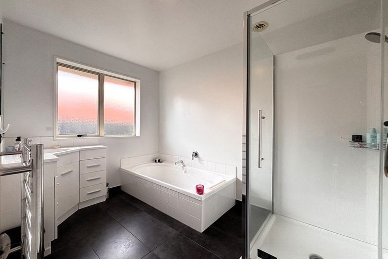 Photo of property in 11 Coppinger Terrace, Aidanfield, Christchurch, 8025