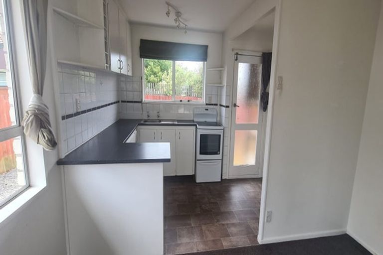 Photo of property in 63 Vivian Street, Burwood, Christchurch, 8083