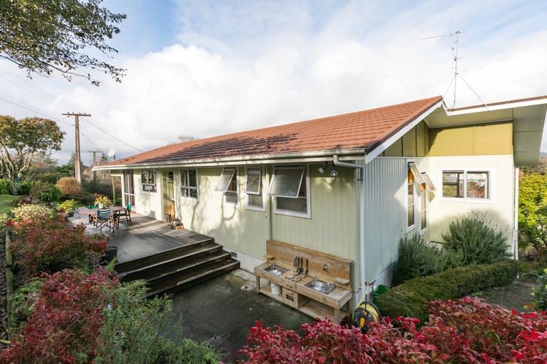 Photo of property in 6 Domain Road, Waipawa, 4210