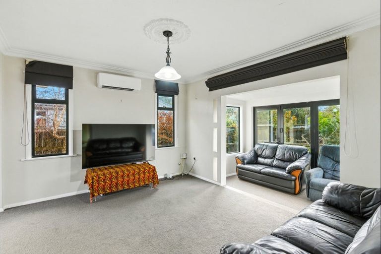 Photo of property in 22 York Street, Levin, 5510