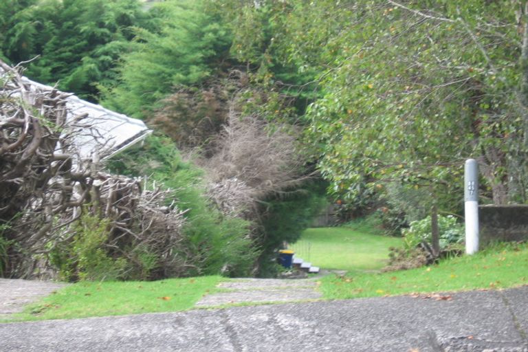 Photo of property in 11 Dolbear Street, Titirangi, Auckland, 0604