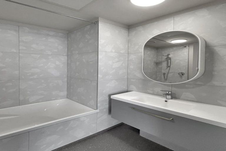 Photo of property in Vela Apartments, 2/g09 Campbell Terrace, Petone, Lower Hutt, 5012