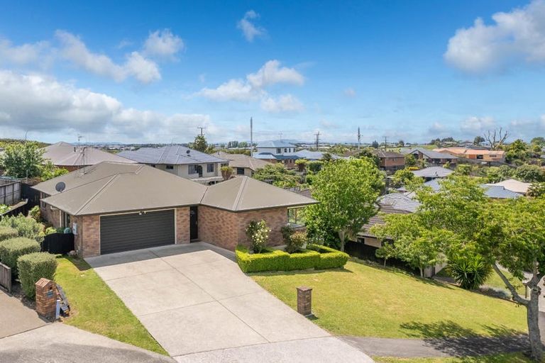 Photo of property in 12 Highbury Place, Nawton, Hamilton, 3200