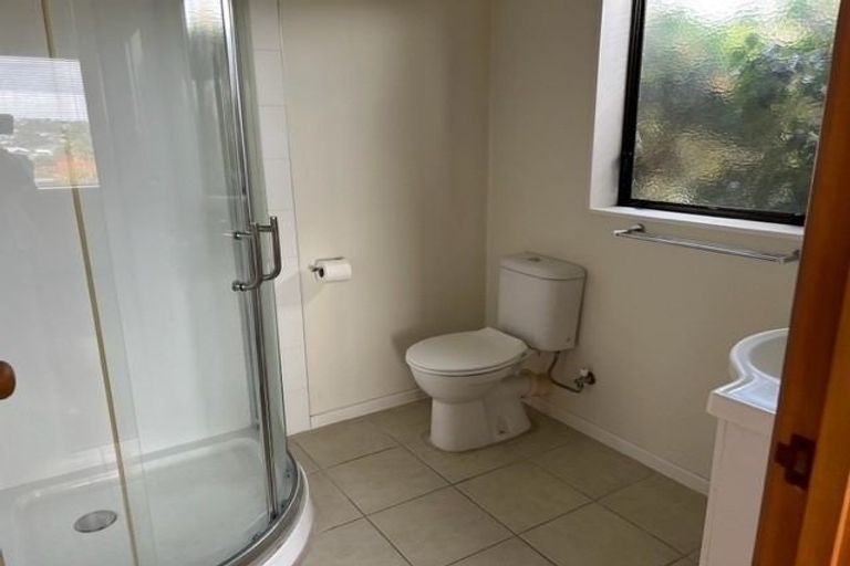Photo of property in 19 Petrel Place, Massey, Auckland, 0614