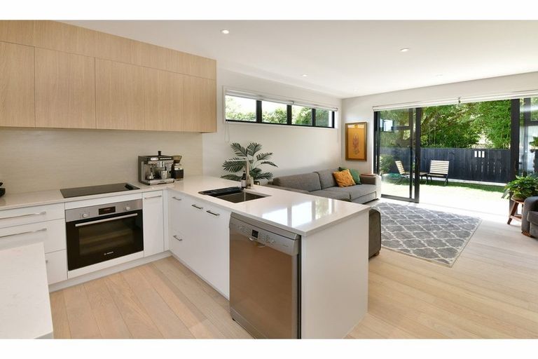 Photo of property in 392c Hibiscus Coast Highway, Orewa, 0931