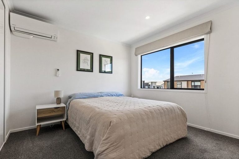 Photo of property in 47 David Carnegie Road, Hobsonville, Auckland, 0616