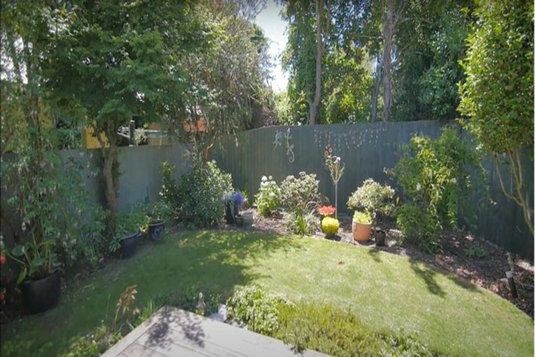 Photo of property in 2/152 Hoon Hay Road, Hoon Hay, Christchurch, 8025