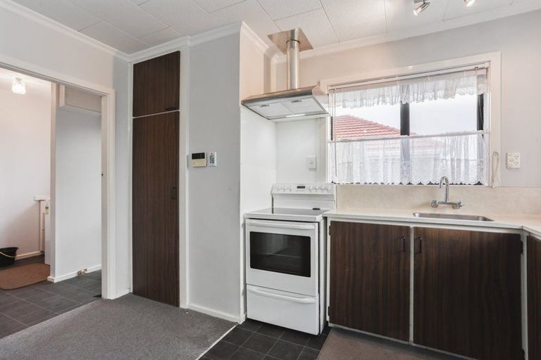 Photo of property in 237 Burwood Road, Burwood, Christchurch, 8083