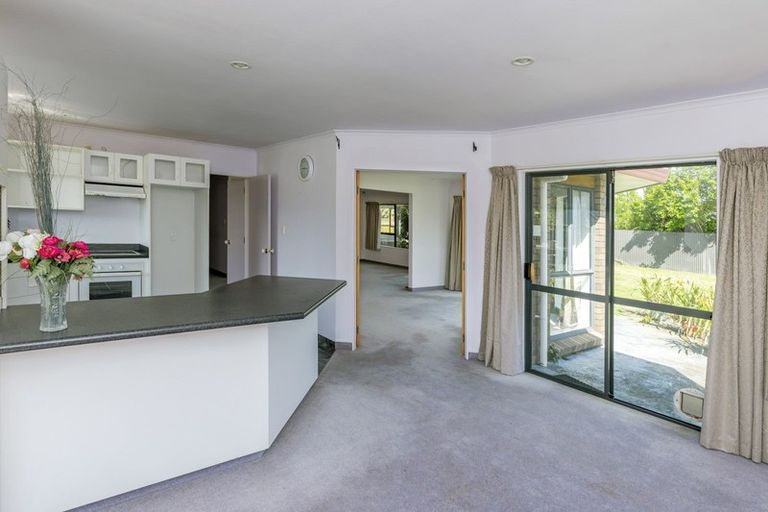 Photo of property in 22 Easton Way, Levin, 5510