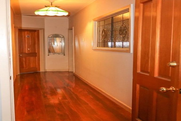 Photo of property in 74 King Street, Waiuku, 2123