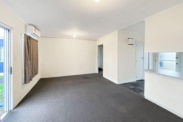 Photo of property in 2/83 Favona Road, Favona, Auckland, 2024