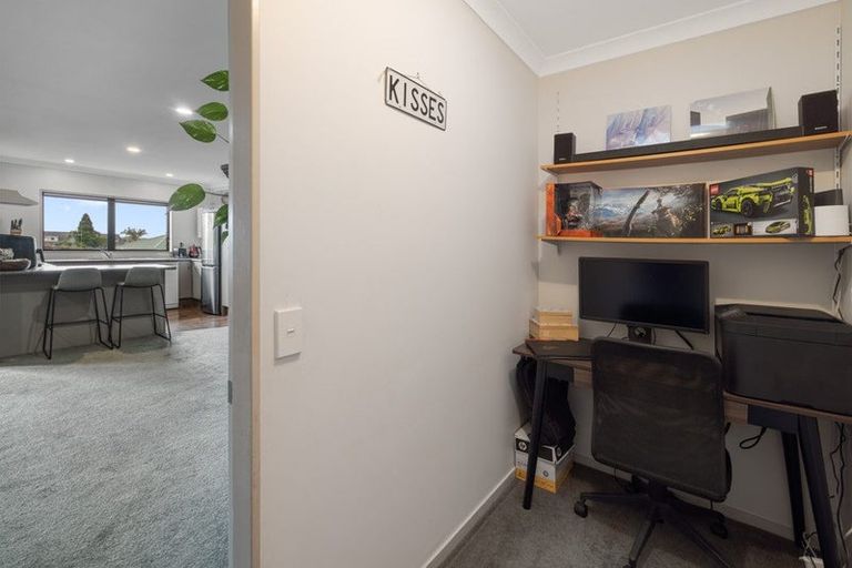 Photo of property in 2 Dowman Place, Te Puke, 3119