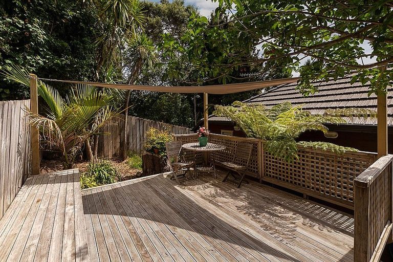 Photo of property in 45a Evans Road, Glen Eden, Auckland, 0602