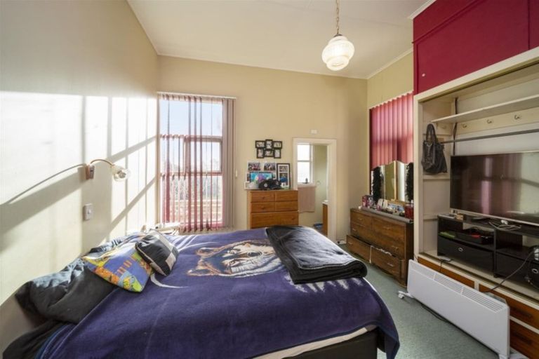 Photo of property in 262 South Road, Hawera, 4610