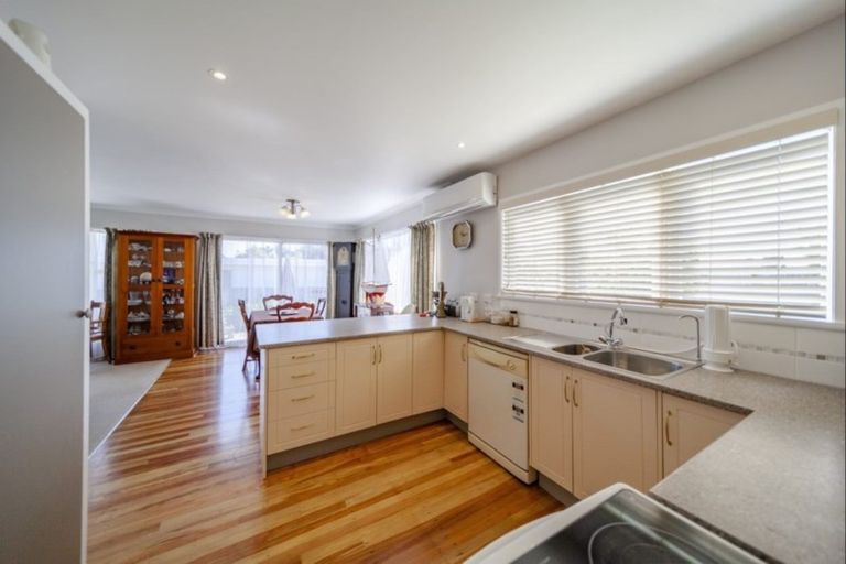 Photo of property in 24 Bill Hercock Street, Pirimai, Napier, 4112