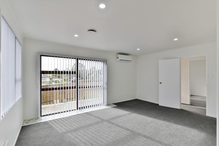 Photo of property in 148 Solar Road, Glen Eden, Auckland, 0602
