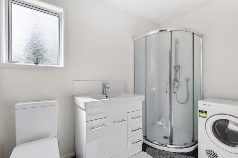 Photo of property in 51 Aberdeen Road, Castor Bay, Auckland, 0620