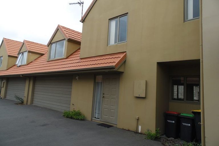 Photo of property in 3/19 George Street, Riccarton, Christchurch, 8041