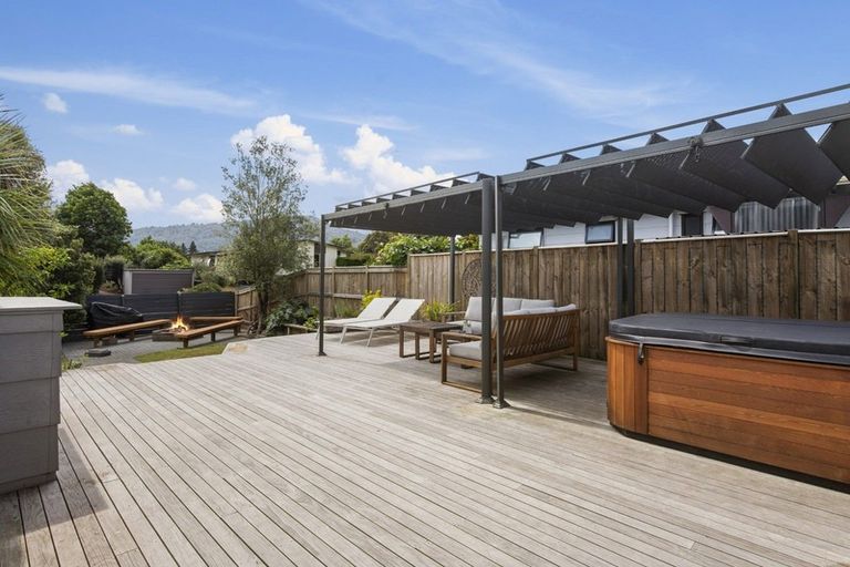 Photo of property in 11 Icarus Place, Sunnybrook, Rotorua, 3015