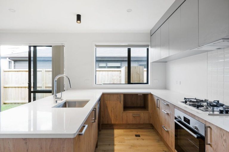 Photo of property in 27u3 Norman Street, Nawton, Hamilton, 3200