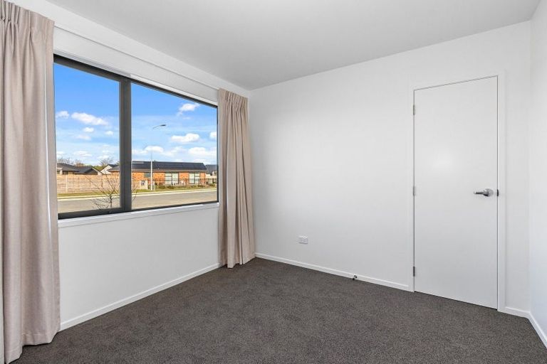 Photo of property in 33 Hilton Drive, Amberley, 7410