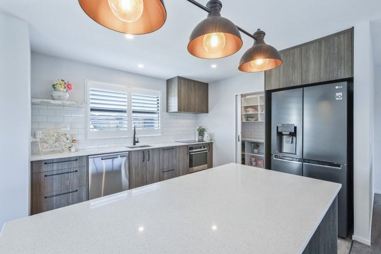 Photo of property in 4 Marcoola Drive, Rolleston, 7614