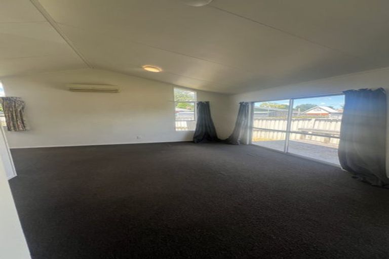 Photo of property in 4 Elmwood Crescent, Pukete, Hamilton, 3200