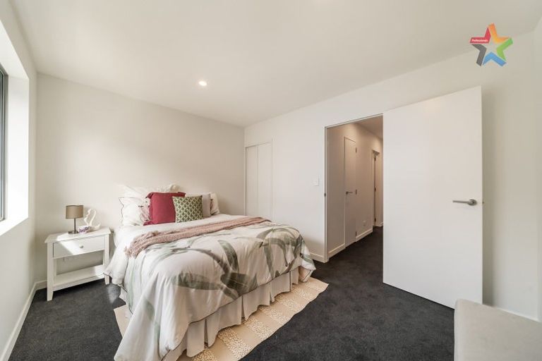 Photo of property in 38 John Street, Stokes Valley, Lower Hutt, 5019