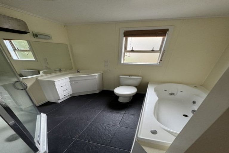 Photo of property in 72 Buckley Road, Southgate, Wellington, 6023