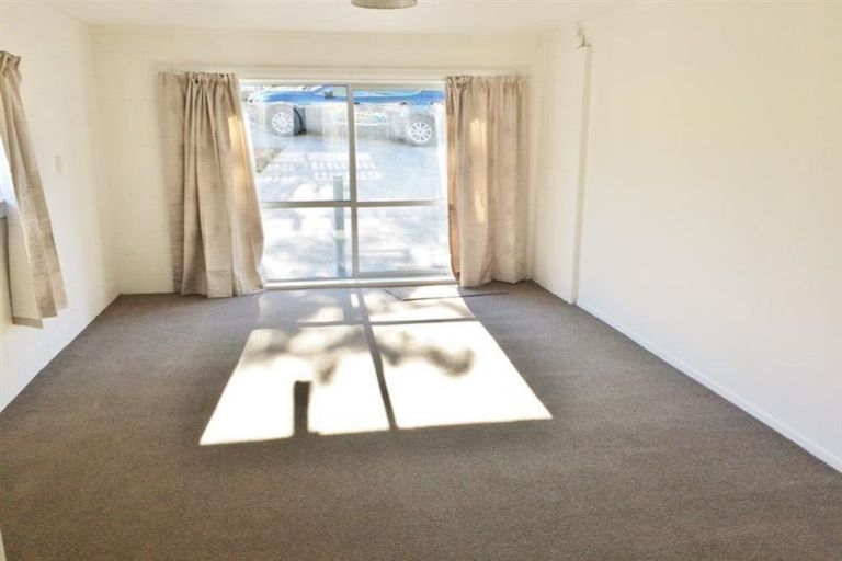 Photo of property in 7a Richard Road, Mangere, Auckland, 2022