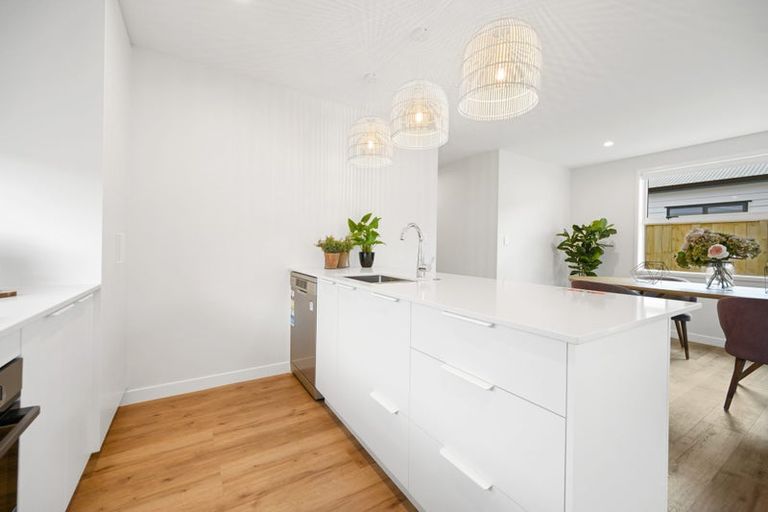 Photo of property in 21 Halo Green, Peacocke, 3206