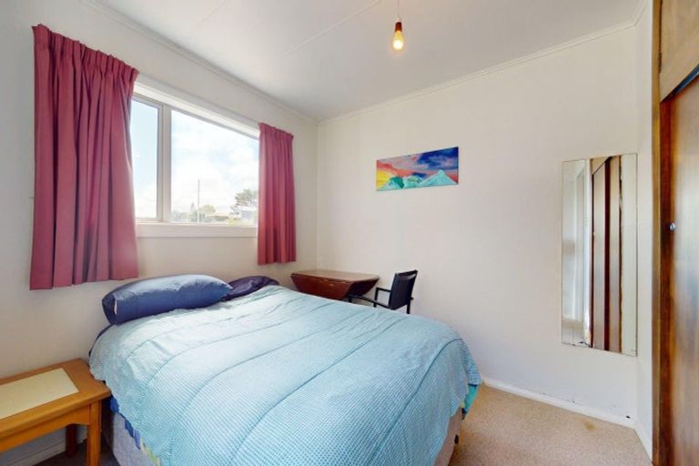 Photo of property in 95 Kahukura Avenue, Waitarere Beach, Levin, 5510