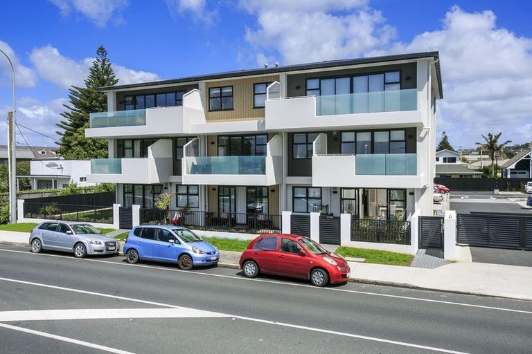 Photo of property in 3/388 Hibiscus Coast Highway, Orewa, 0931