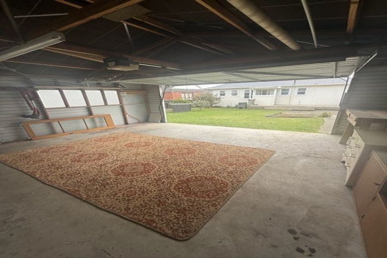 Photo of property in 19 Collett Street, Naenae, Lower Hutt, 5011