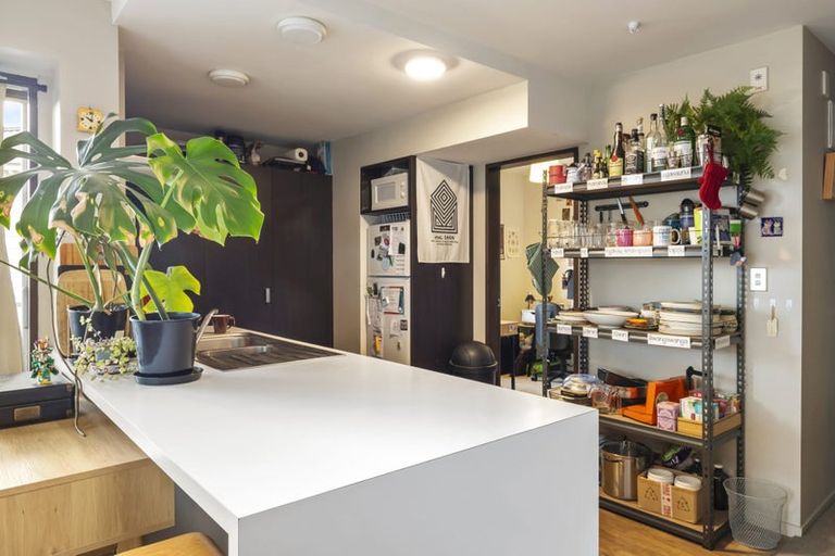 Photo of property in 8j Finlay Terrace, Mount Cook, Wellington, 6021