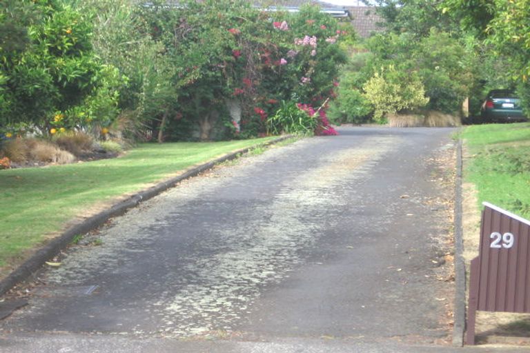 Photo of property in 29 Mcbreen Avenue, Northcote, Auckland, 0627