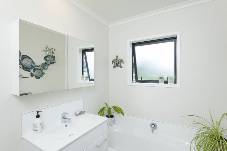Photo of property in 909a Wharekopae Road, Ngatapa, Gisborne, 4072